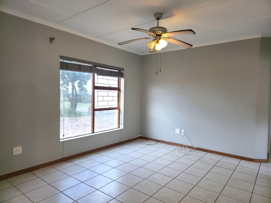 2 Bedroom Property for Sale in Jeffreys Bay Central Eastern Cape